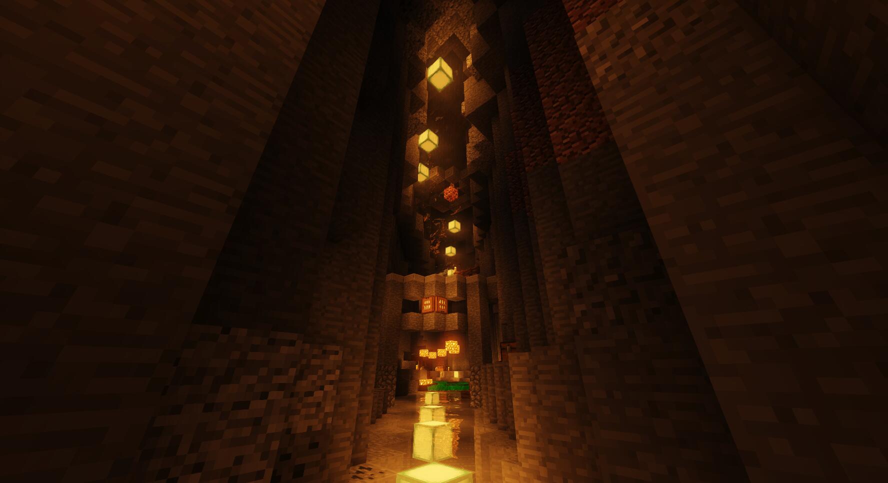 天井下的斜角石鸟居